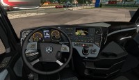 mercedes-benz-lnterior-1