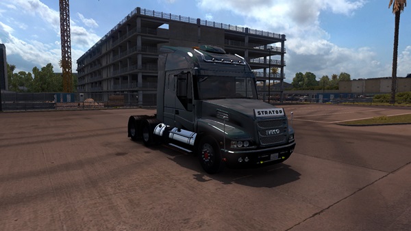 Iveco-strator-6x6-kamyon-yama